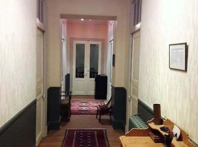 Maison De 1853 Oda ve Kahvaltı Verdun-sur-Meuse